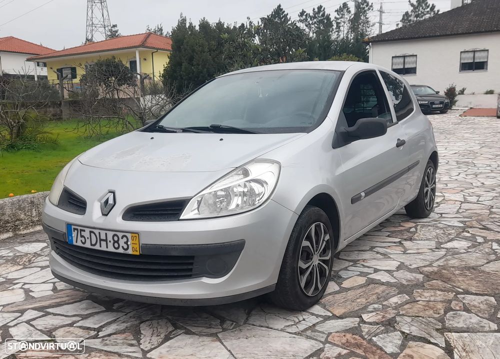 Renault CLIO 1.5 DCI - 2
