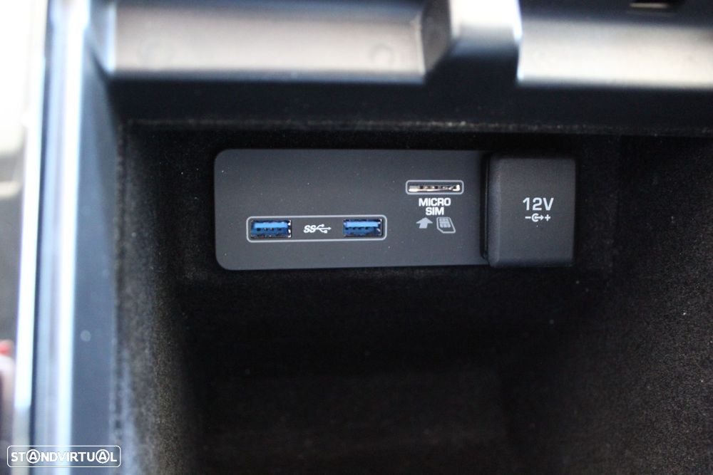 Land Rover Range Rover Evoque 2.0 D150 AWD Auto - 27