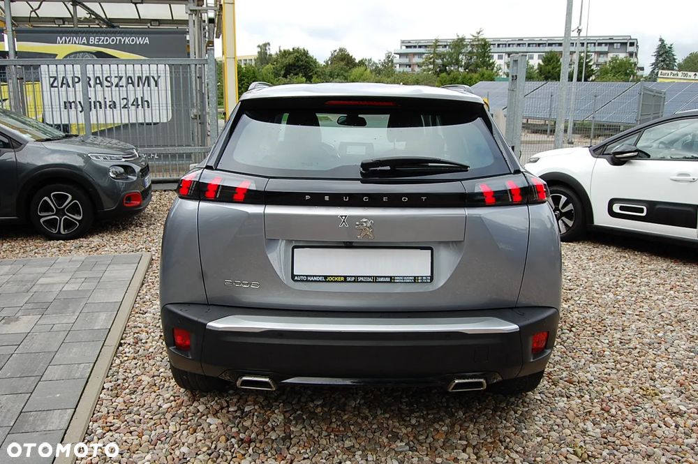 Peugeot 2008 PureTech 130 EAT8 Allure - 17