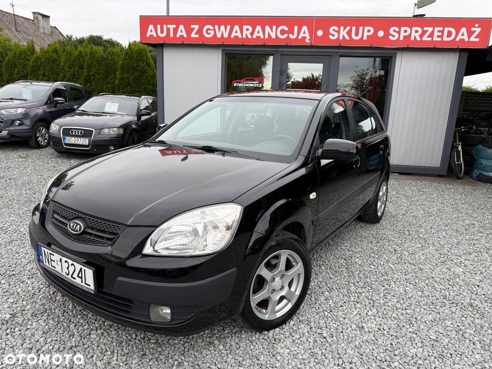 Kia Rio - 1
