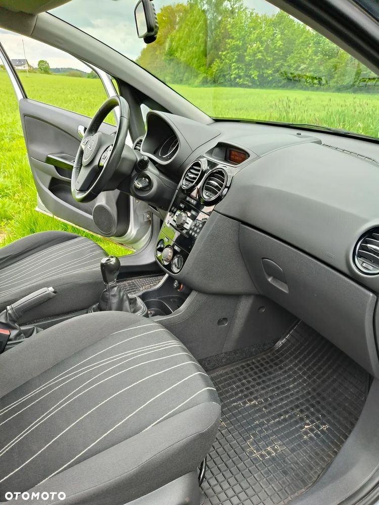 Opel Corsa 1.4 16V Edition 111 Jahre - 16