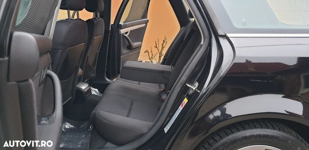 Audi A4 1.9 TDI Avant - 7