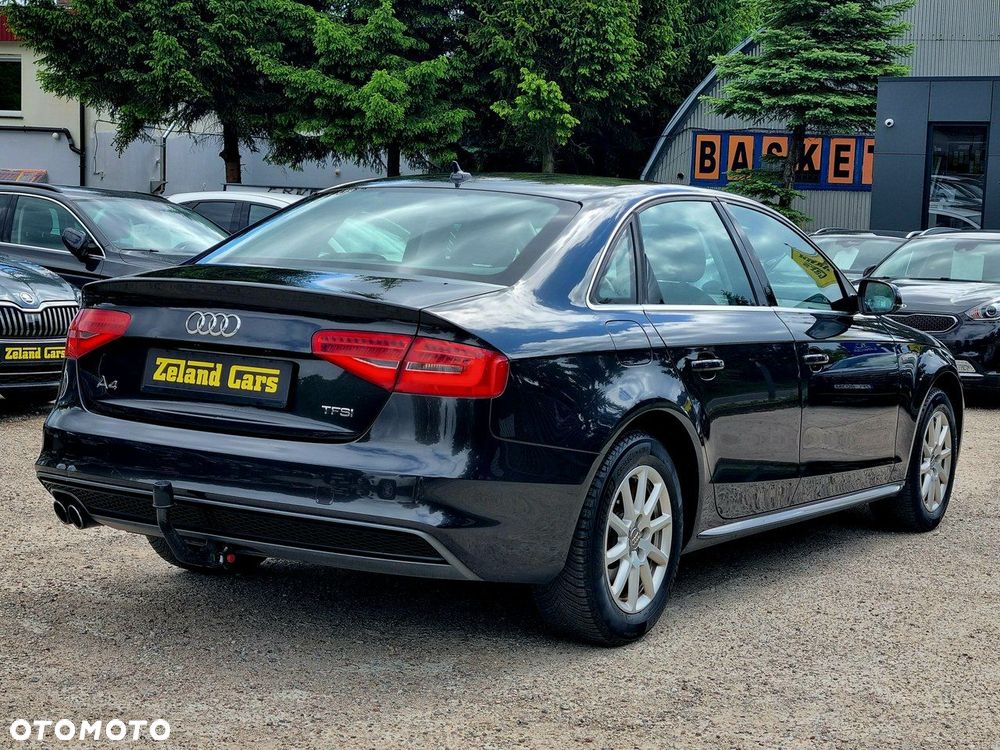 Audi A4 Limousine 1.8 TFSI S line Sportpaket - 5