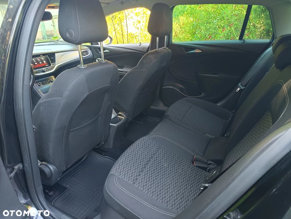 Opel Astra 1.6 D (CDTI) Start/Stop Sports Tourer Dynamic - 14