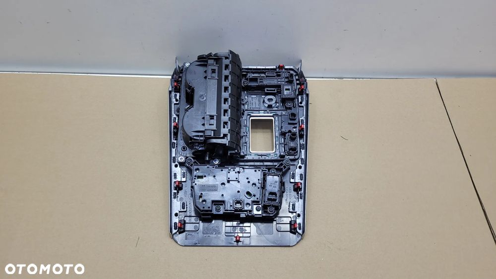 MAZDA CX-60 CX60 2024 OSŁONA DEKOR TUNELU ŚRODKOWEGO WYBIERAKA KBB464341 - 4