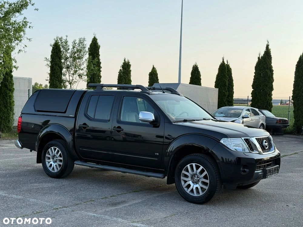 Nissan Navara 3.0 D V6 Platinum Long EU5 - 8