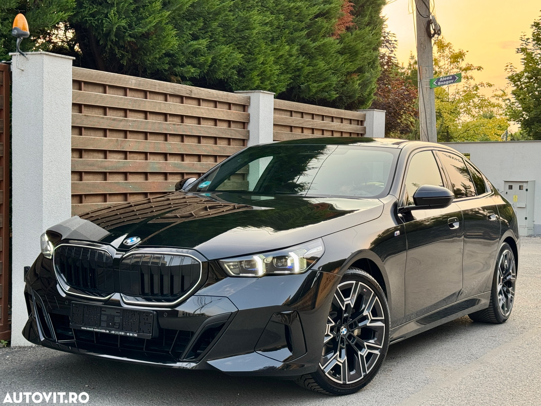 BMW Seria 5 520i AT MHEV - 3