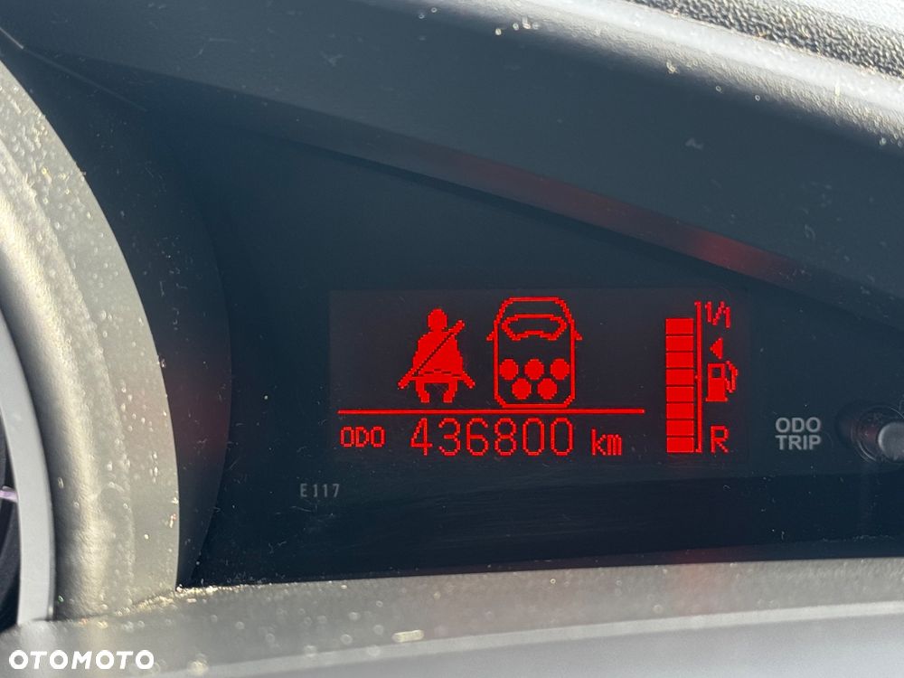 Toyota Verso 2.0 D-4D Prestige 7os - 12
