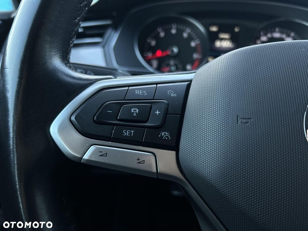 Volkswagen Passat 1.5 TSI EVO Business DSG - 18