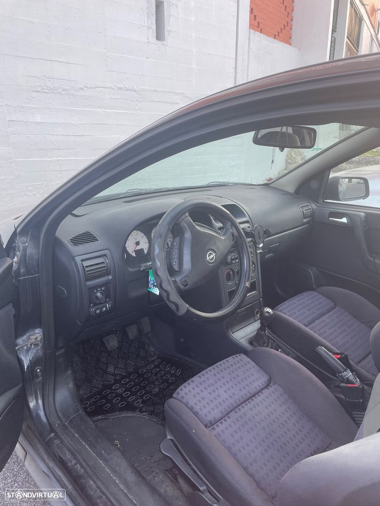 Opel Astra 1.4 Sport - 1