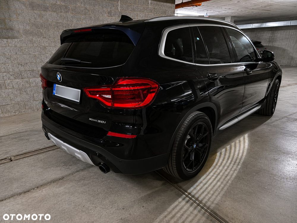 BMW X3 xDrive30i Advantage - 2