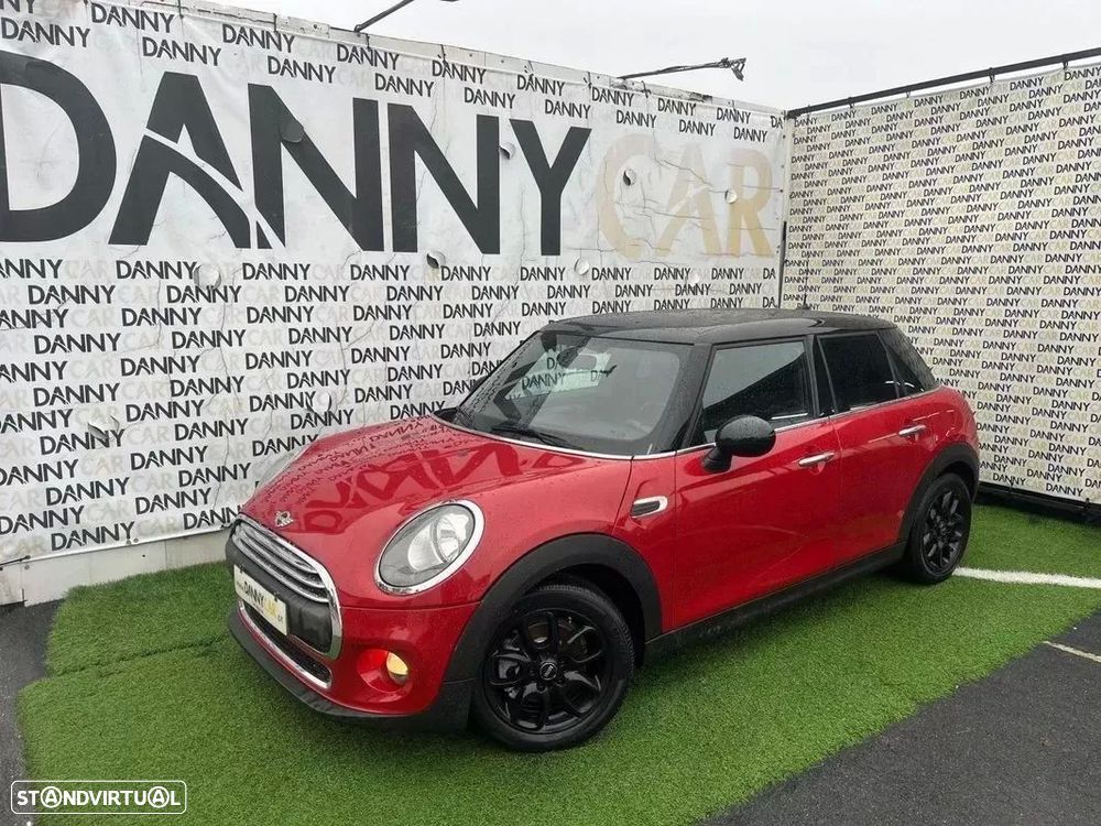 MINI 5 Portas Cooper D - 1