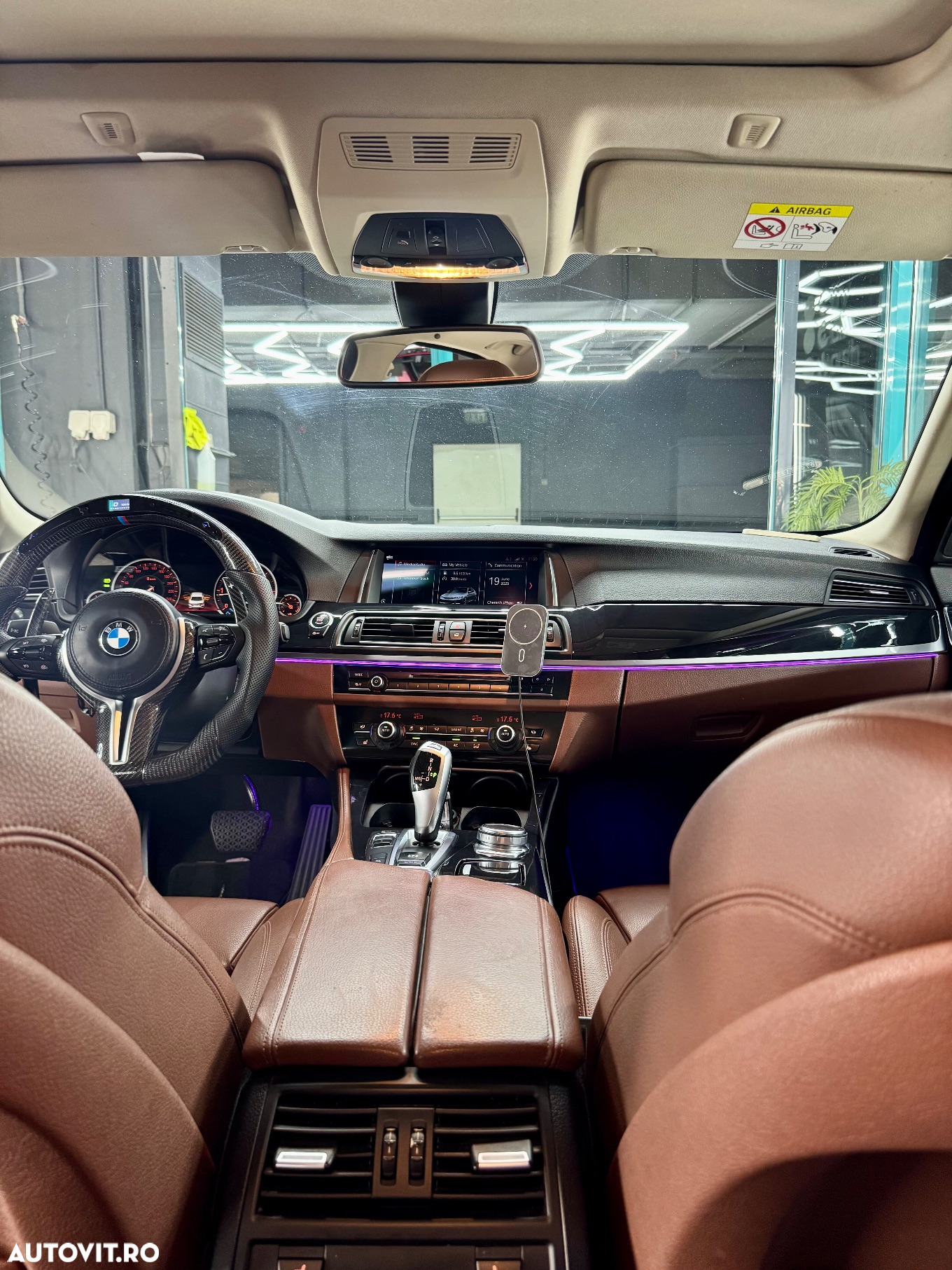 BMW Seria 5 520d AT - 12