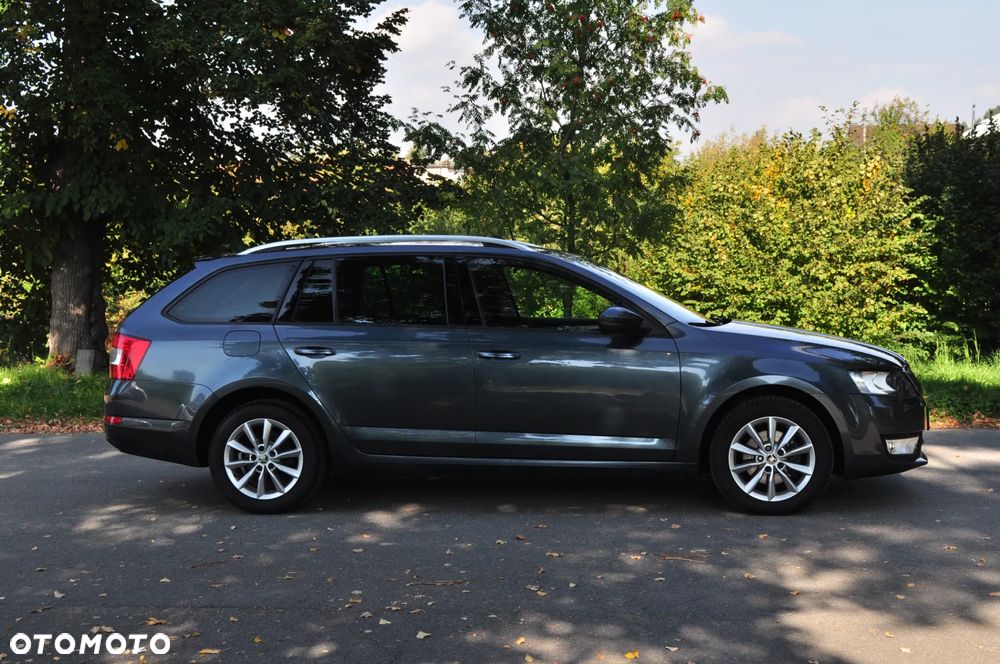 Skoda Octavia 1.6 TDI 4x4 Edition - 7