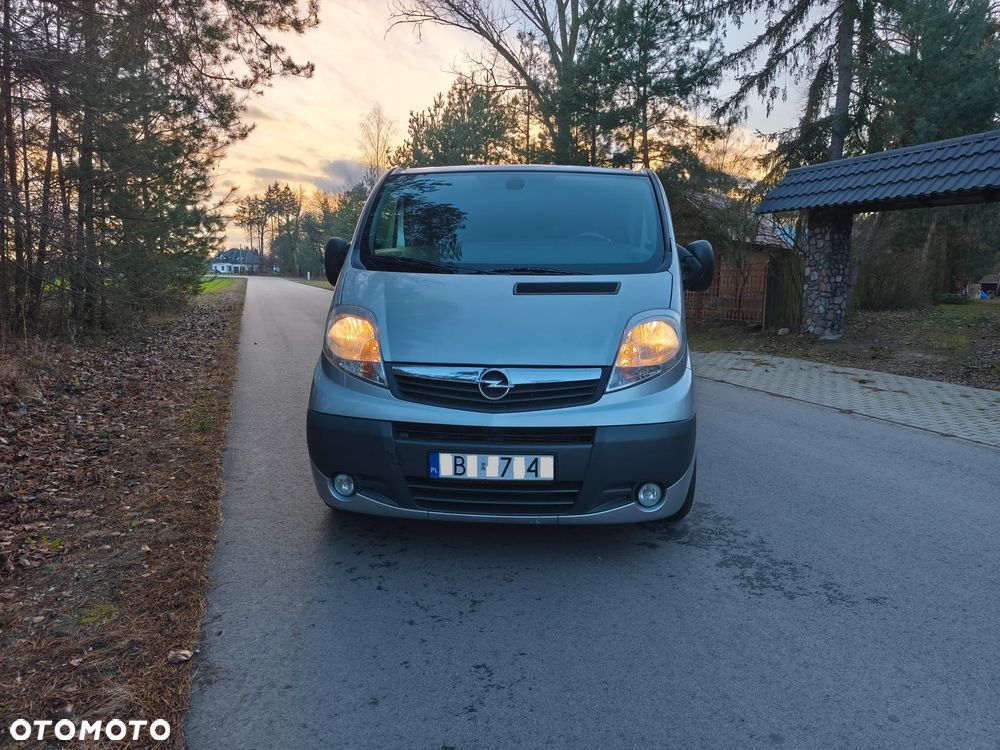 Opel VIVARO - 2