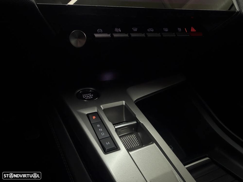 Peugeot 308 SW 1.5 BlueHDi Allure Pack EAT8 - 23