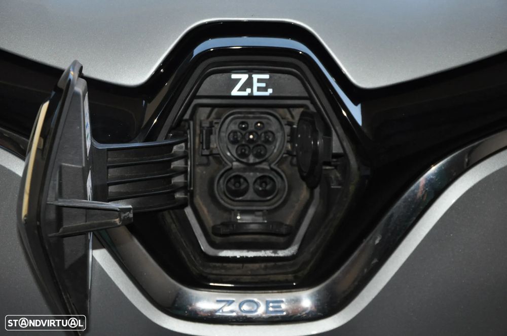 Renault Zoe (c/ Bateria) EV50 110hp Evolution - 41