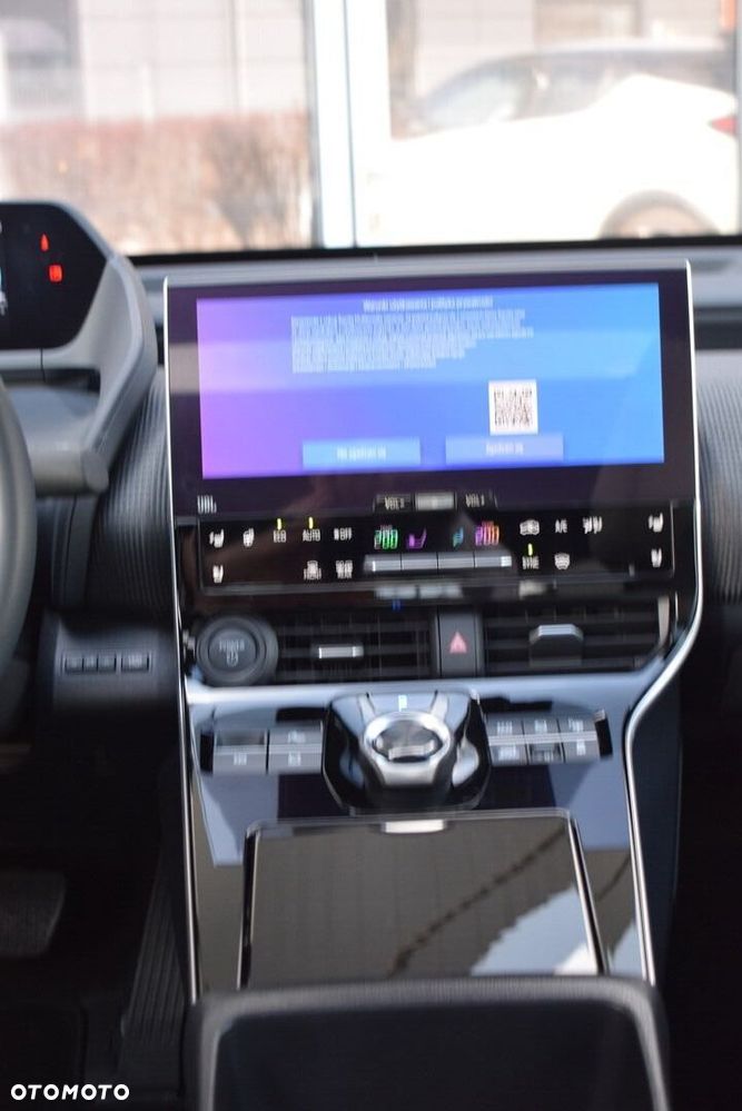 Toyota bZ4X 71.4kWh 4x4 Executive - 11