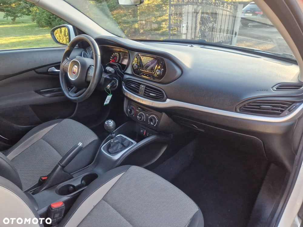 Fiat Tipo 1.4 16V Lounge - 14