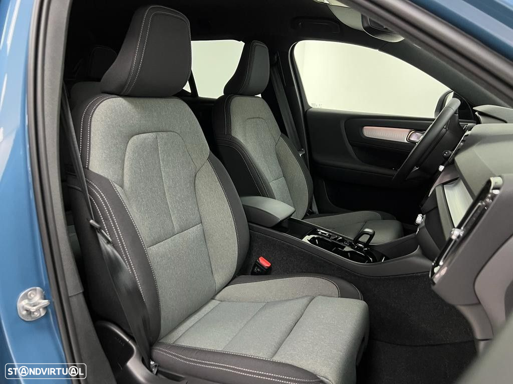 Volvo XC 40 1.5 T4 PHEV Plus Dark - 31