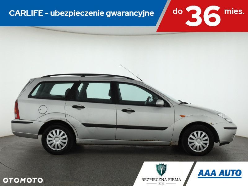 Ford Focus SW - 8