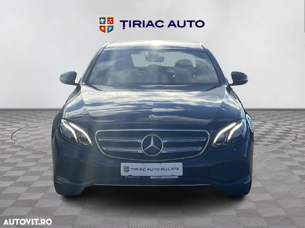 Mercedes-Benz E 300 Aut. - 9