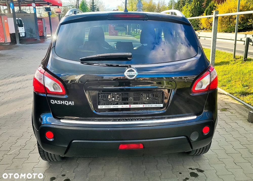 Nissan Qashqai 2.0 4 x 4 tekna - 19