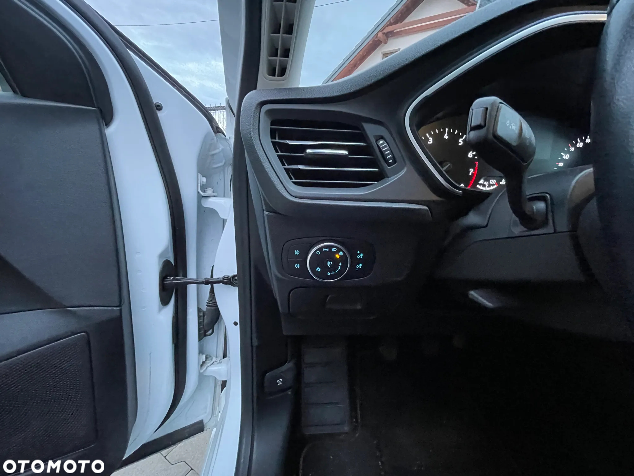 Ford Focus - 10