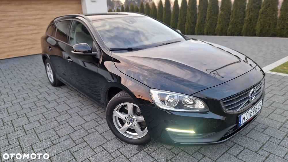 Volvo V60 D2 Kinetic - 25