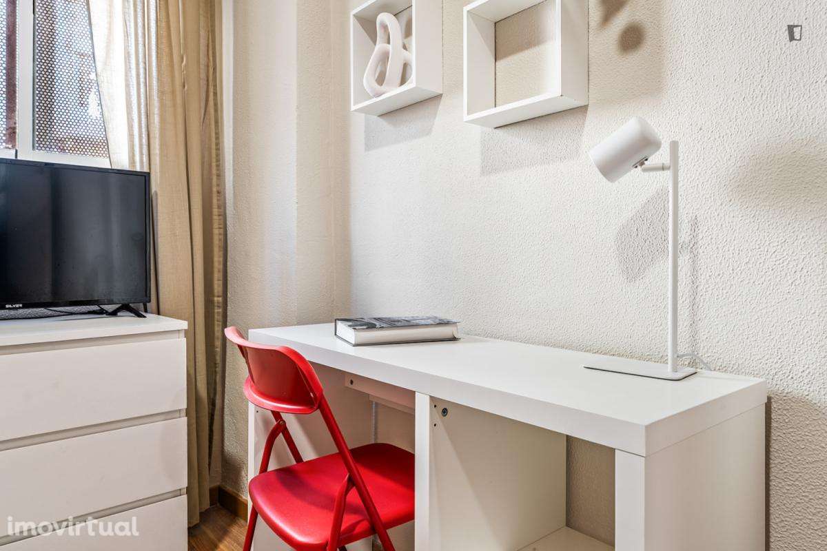 Quarto - localizado em Alameda Lisbon - Grande imagem: 5/20
