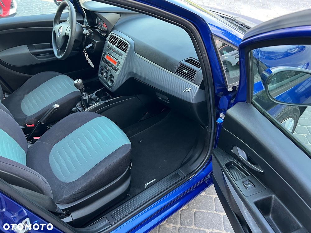 Fiat Punto 1.2 8V - 25