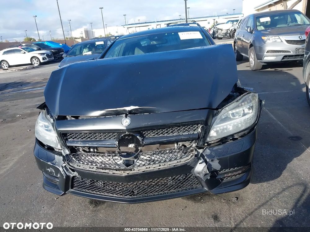 Mercedes-Benz CLS - 4