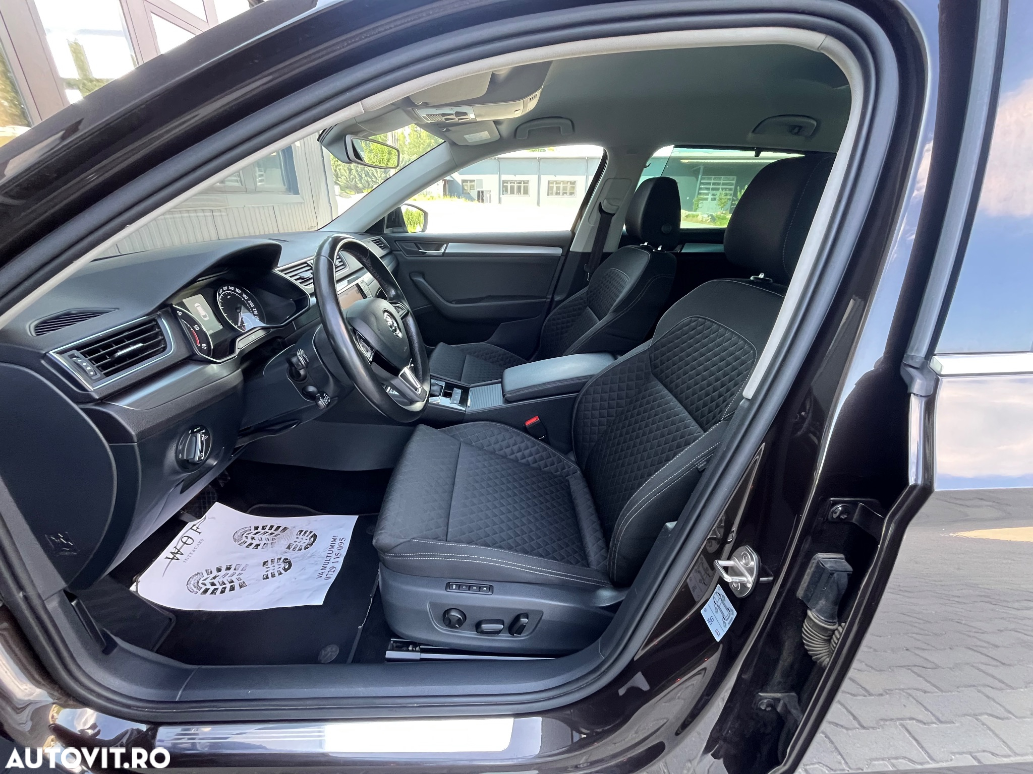 Skoda Superb Combi 1.6 TDI DSG Style - 20
