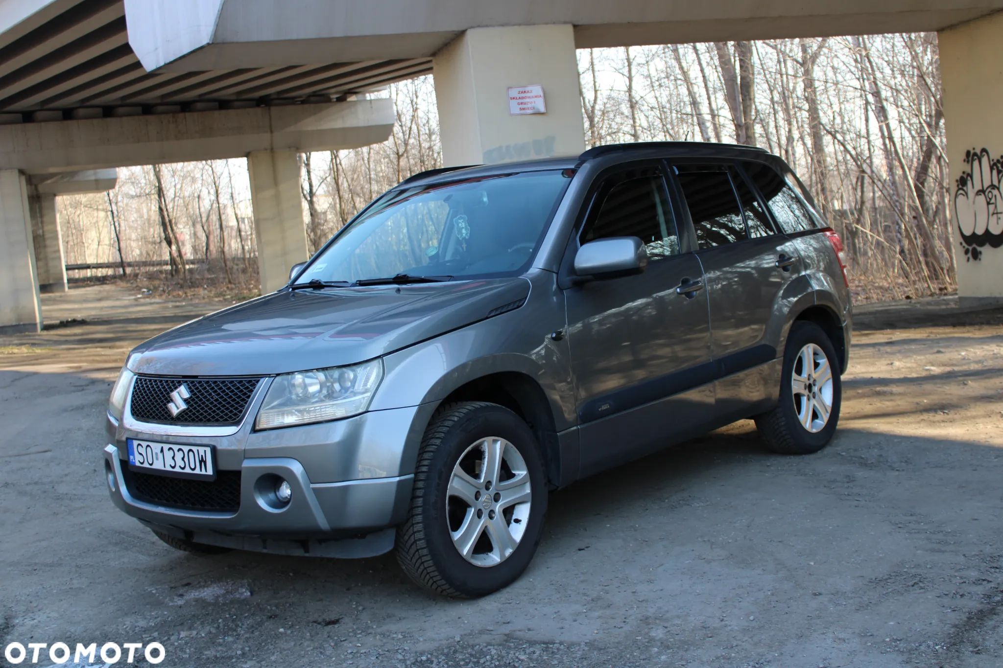 Suzuki Grand Vitara 2.0 - 1