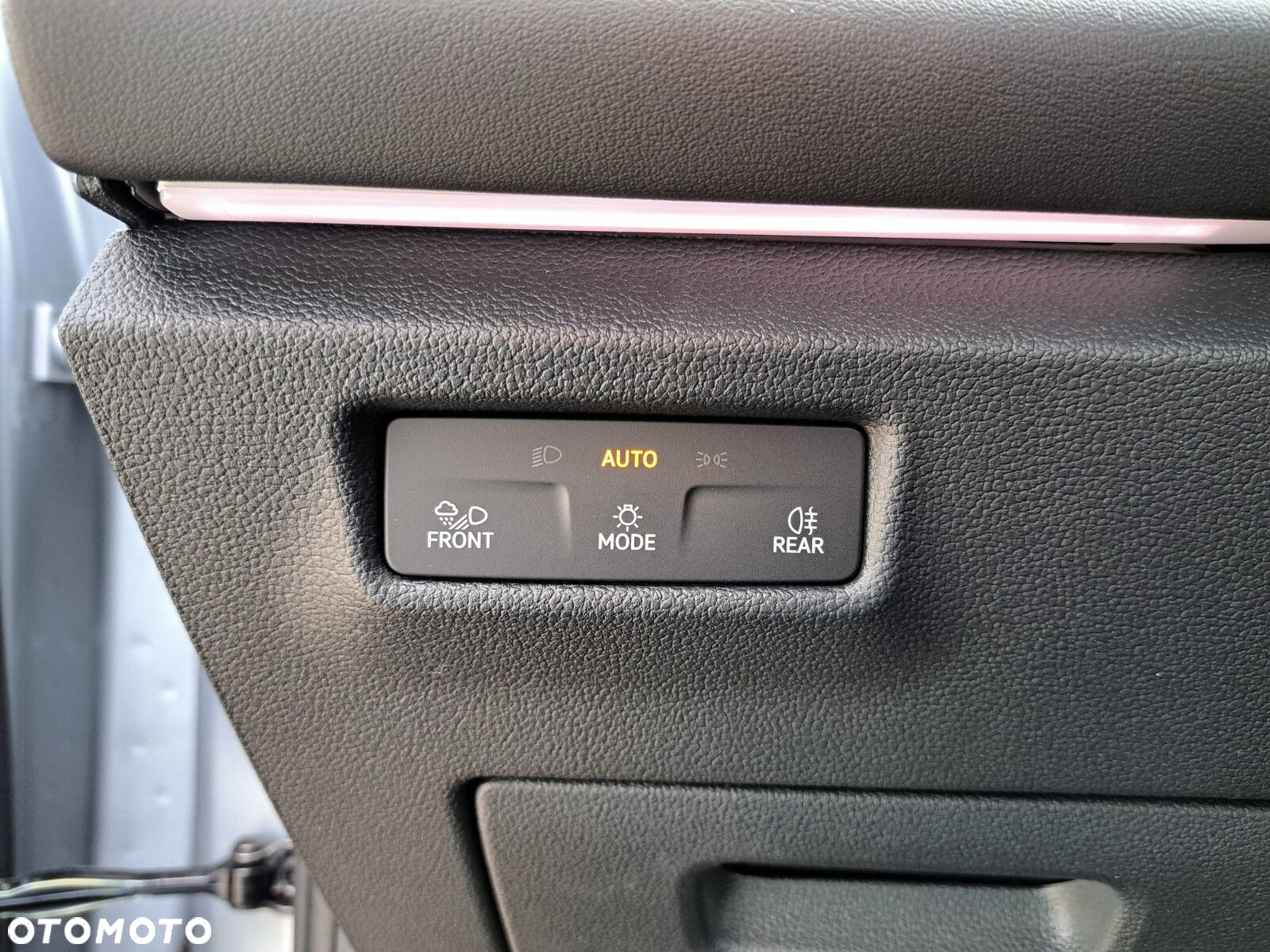Volkswagen Tayron 2.0 TSI Life Plus DSG - 17