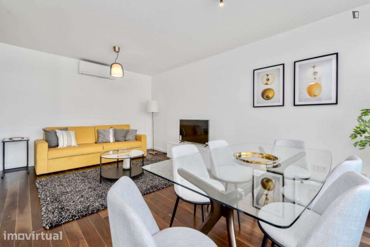 Apartamento com 2 quartos - localizado em Benfica Lisbon - Grande imagem: 5/17