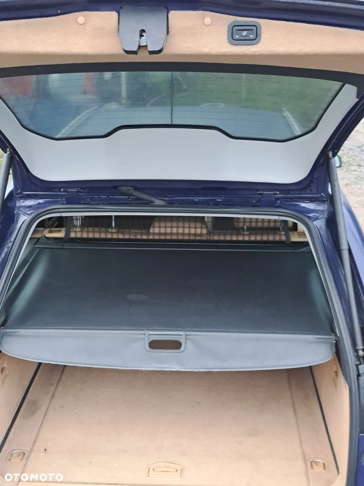 Opel Vectra 2.0 Turbo Cosmo Plus - 11