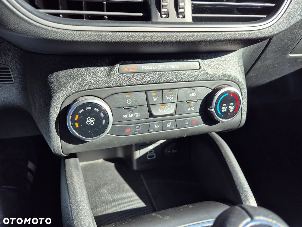 Ford Focus 1.5 EcoBlue Start-Stopp-System ACTIVE STYLE - 10