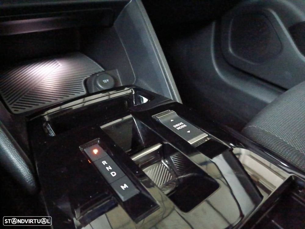 Citroën C4 1.2 Hybrid Plus e-DSC6 - 19