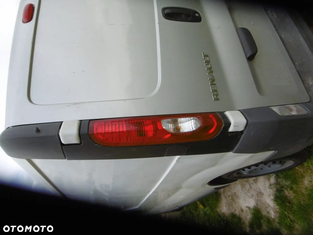 LAMPA TYLNA TRAFIC VIVARO PRIMASTAR - 2