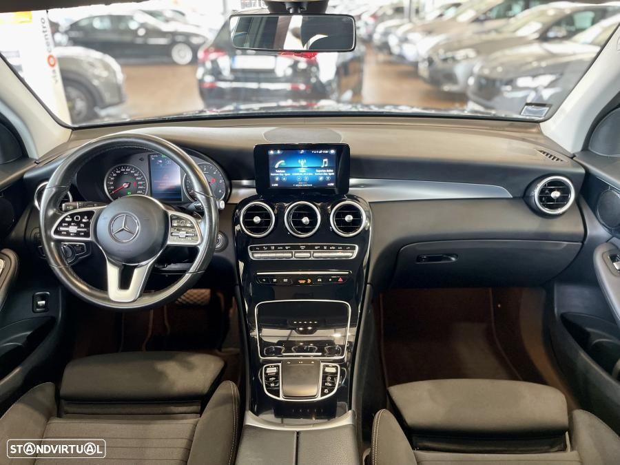 Mercedes-Benz GLC 300 e 4Matic - 28
