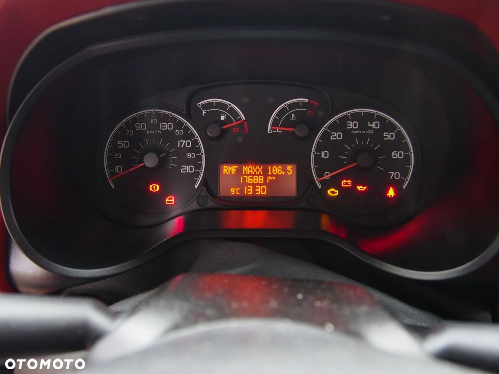 Fiat DOBLO - 8