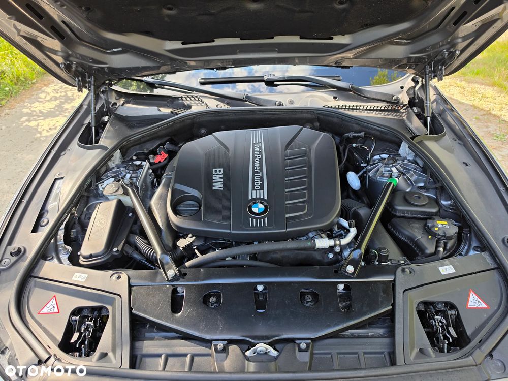 BMW Seria 5 535d xDrive Modern Line - 34