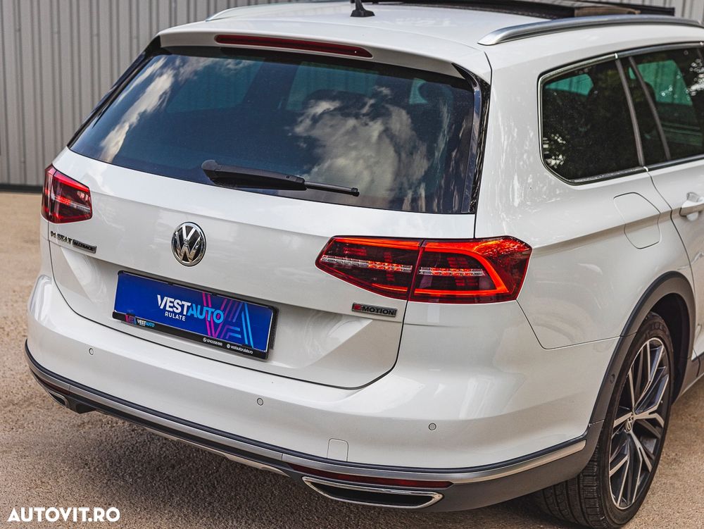 Volkswagen Passat Alltrack 2.0 TDI DSG 4Motion - 34