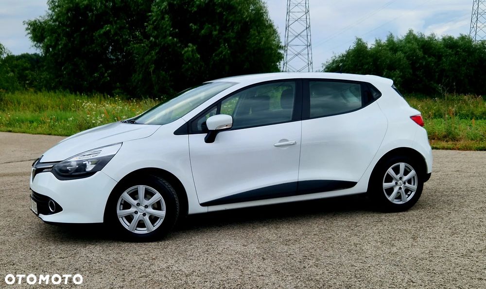 Renault Clio - 10