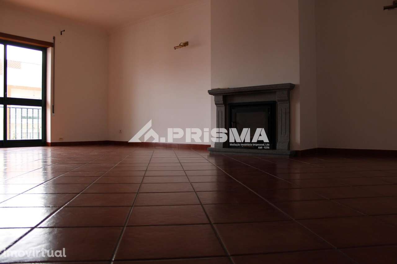 Apartamento T3 para arrendamento - Grande imagem: 2/17