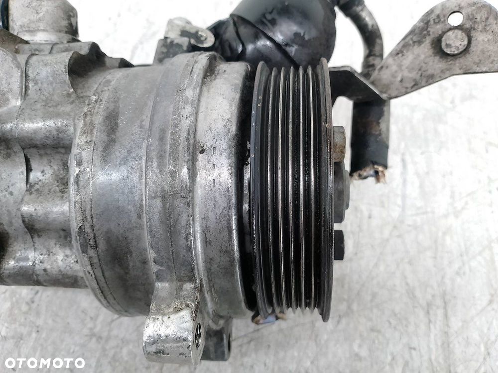 POMPA WSPOMAGANIA BMW SERIA 7 E65 4.4 V8 - 6