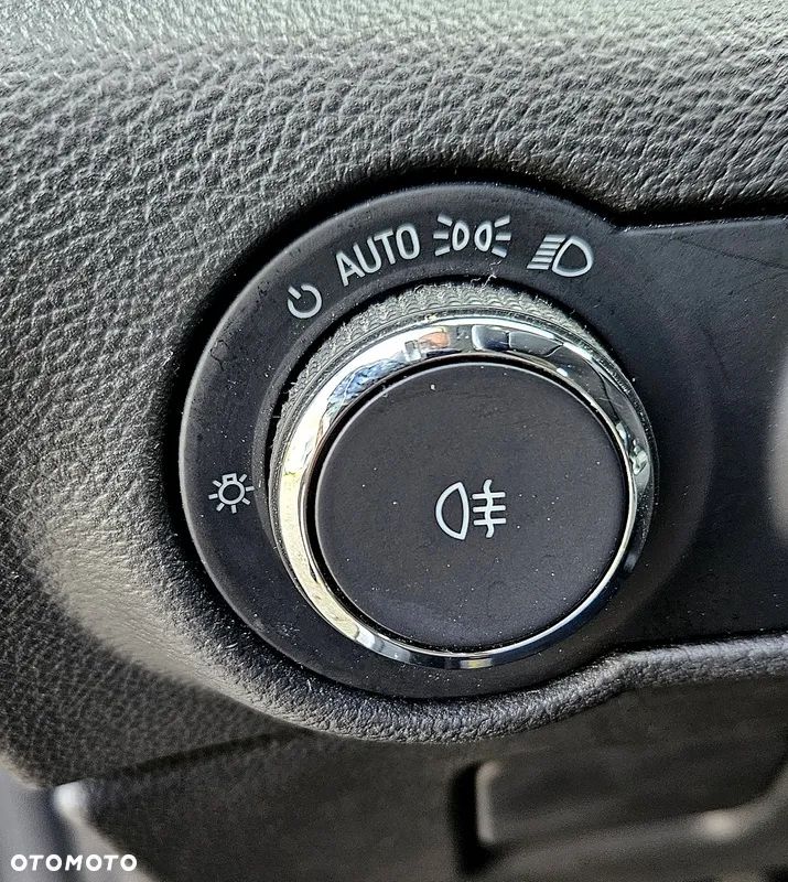 Opel Astra 1.4 T Cosmo - 30