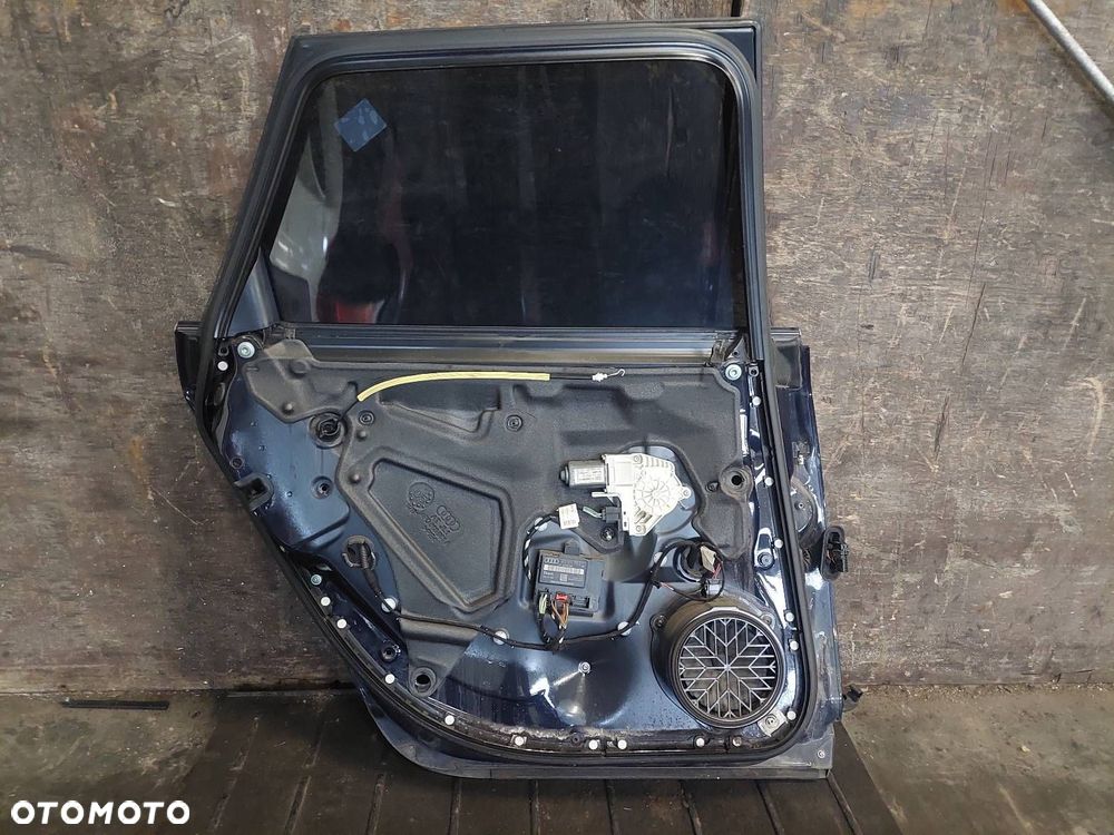 DRZWI KOMPLETNE LEWY TYŁ AUDI A6 C6 LY5K KOMBI - 12