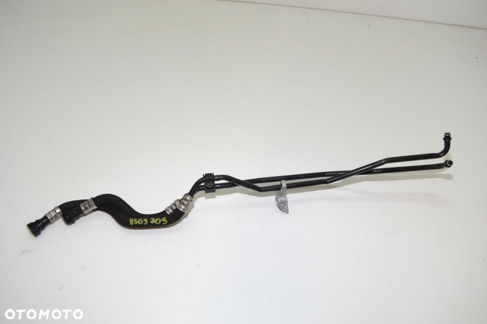 BMW E87 E81 E82 2.0D N47 PRZEWODY CHŁODNICY OLEJU 8509704 8509705 - 1